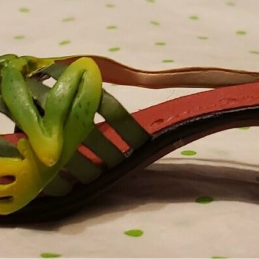 Ribeting Red Eyed Frog Sandle 2000 Just the Right Shoe T26 - Picture 6 of 9
